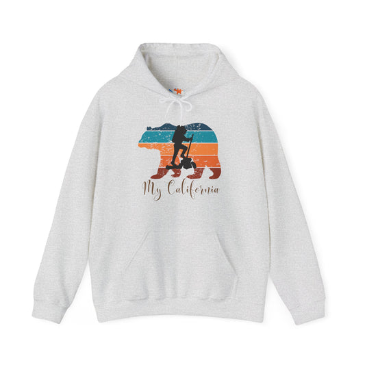 Unisex Heavy Blend™ Hooded Sweatshirt - My California - Bear/Hiker